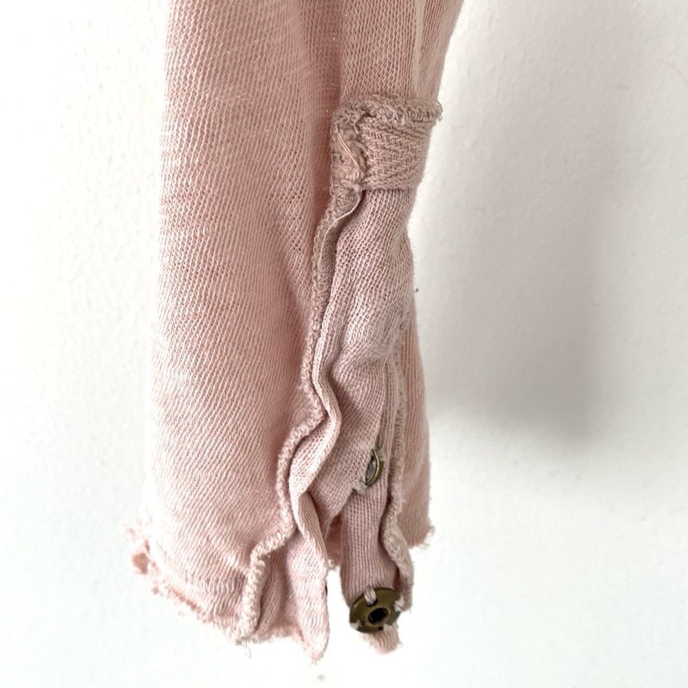 Free People Powder Pink Sheer Fitted Long Sleeve Tee S Boho Beachy Urban Casual - Picture 10 of 14